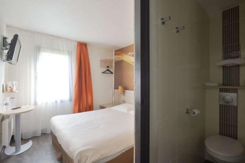 Brit Hotel Essentiel De Granville Cameră foto